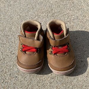 Surprise first walker shoe